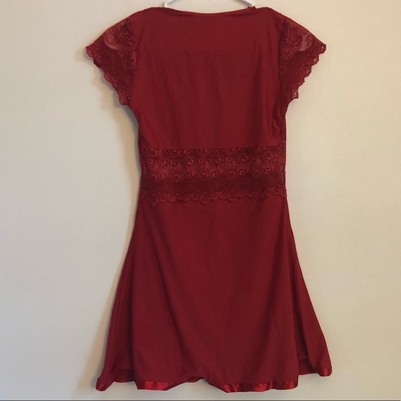 Red/Burgundy Sexy Nightdress with Lace - Picture 3 of 3